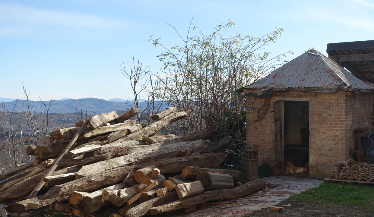 CP-1700_Calosso_fabiana_elianne_unesco_monferrato_barbera_piemonte.jpg09322