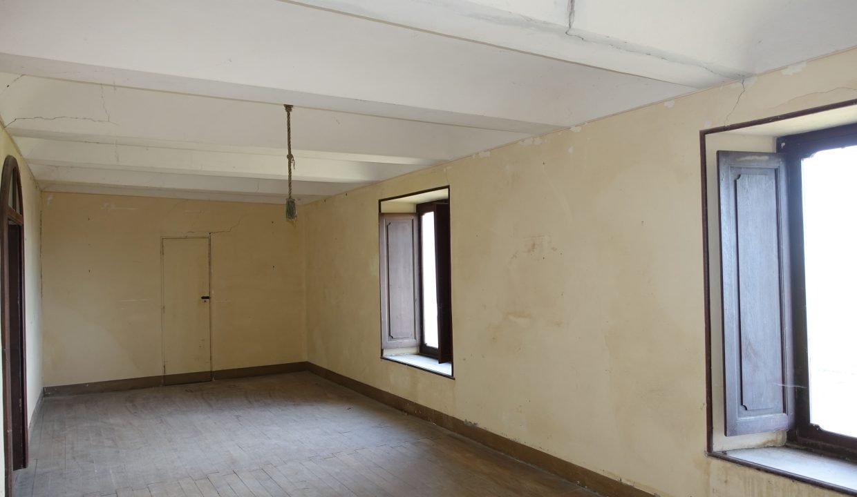 CP-1700_Calosso_fabiana_elianne_unesco_monferrato_barbera_piemonte.jpg09336