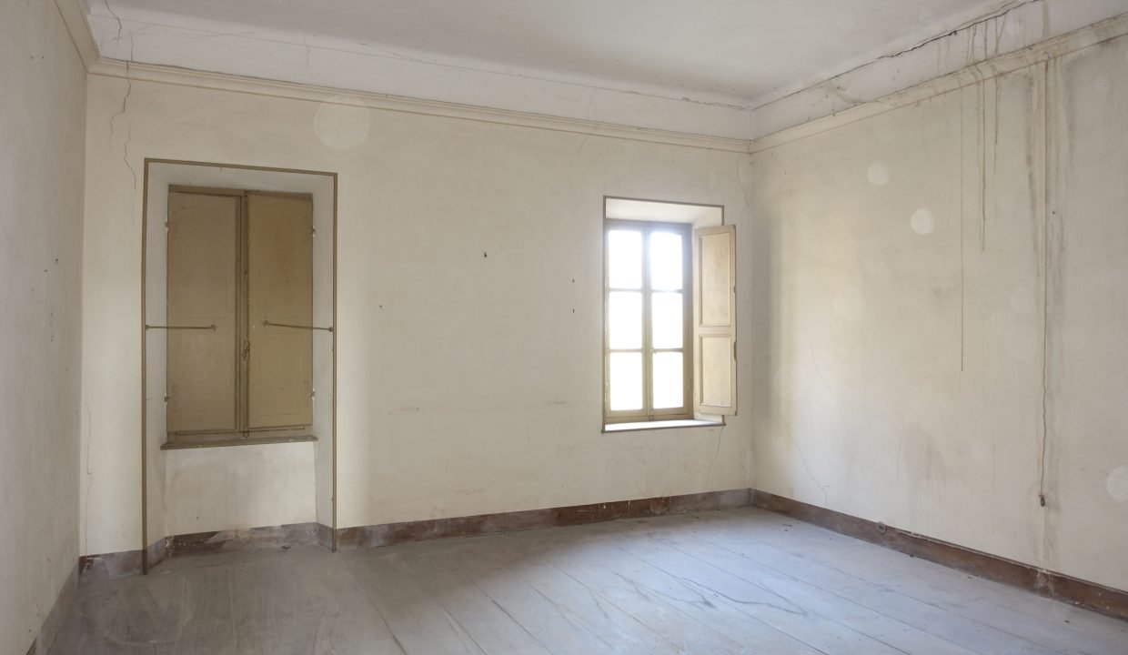 CP-1700_Calosso_fabiana_elianne_unesco_monferrato_barbera_piemonte.jpg09378