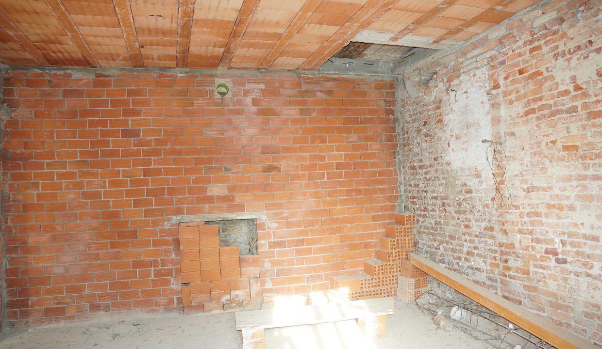 cp-1698-caseinpiemonte-unesco-montegrosso-realestate-elianne-fabiana (5)