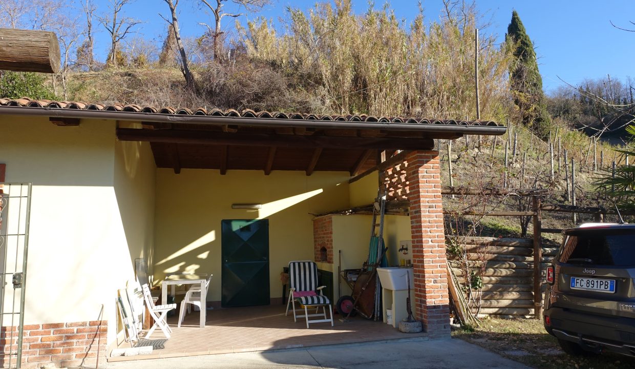 CP-1702_Canelli_fabiana_elianne_unesco_monferrato_barbera_piemonte.jpg09440