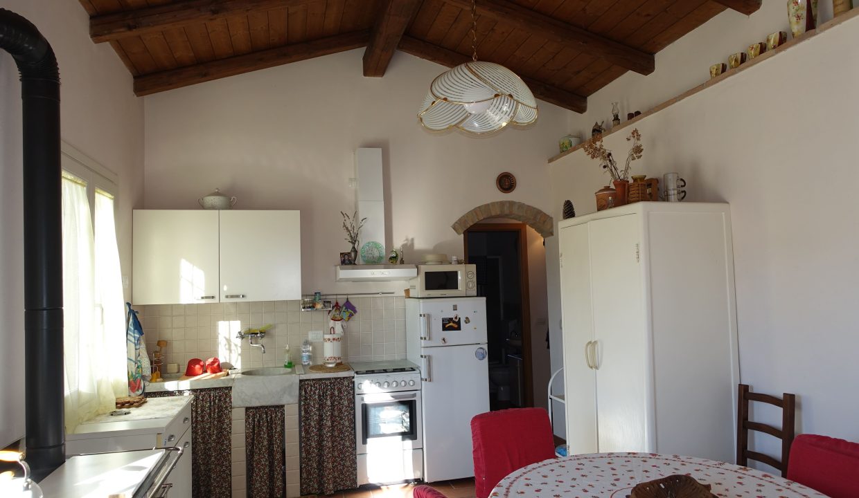 CP-1702_Canelli_fabiana_elianne_unesco_monferrato_barbera_piemonte.jpg09452