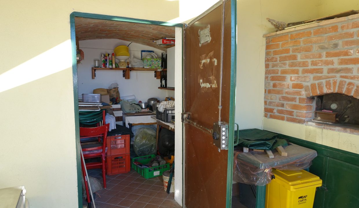 CP-1702_Canelli_fabiana_elianne_unesco_monferrato_barbera_piemonte.jpg09460