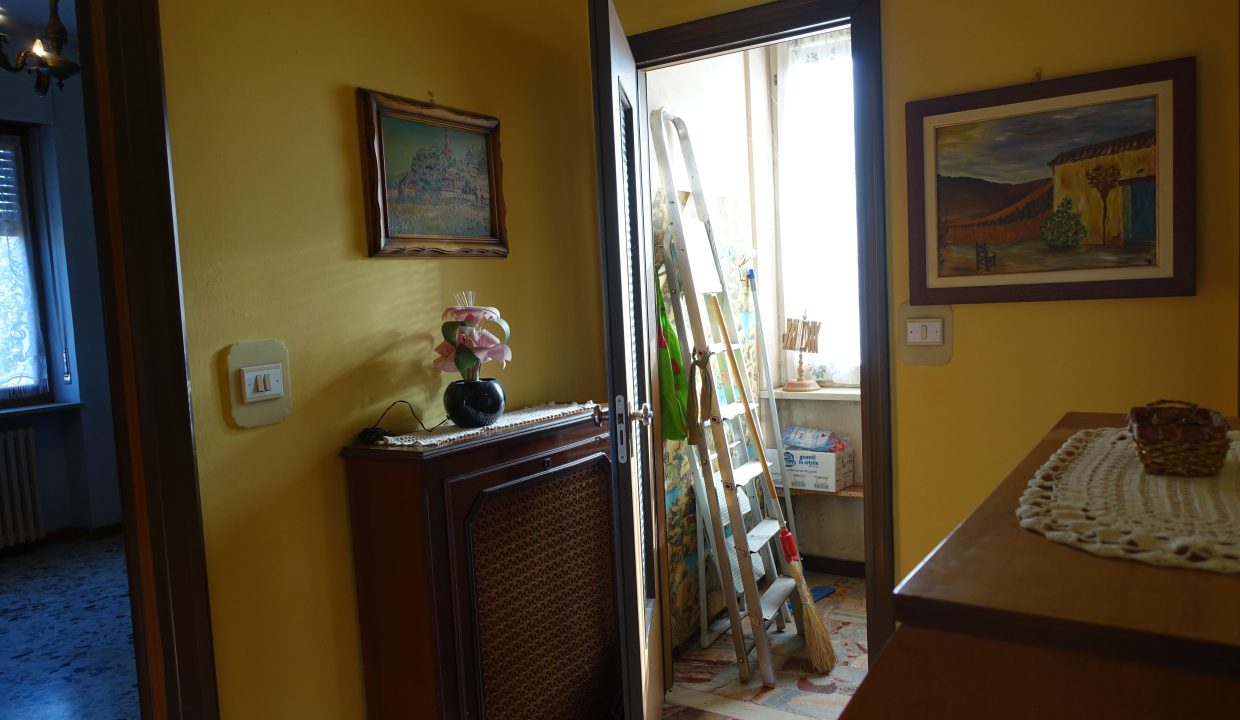 CP-1705_Canelli_fabiana_elianne_unesco_monferrato_piemonte.jpg09603