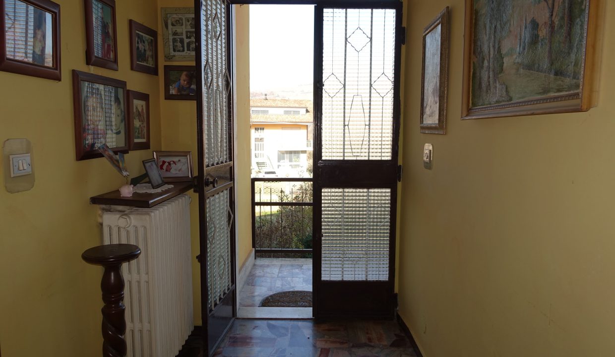 CP-1705_Canelli_fabiana_elianne_unesco_monferrato_piemonte.jpg09630