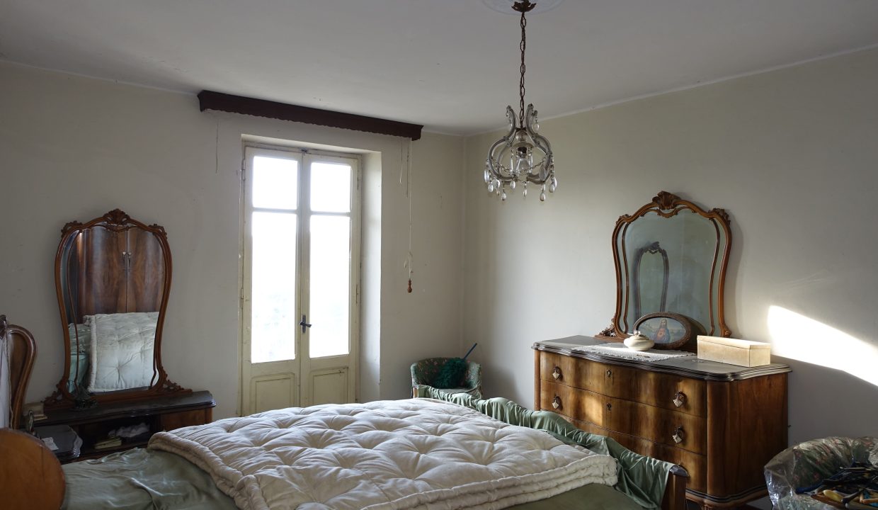 CM-1715_Calosso_fabiana_elianne_unesco_monferrato_piemonte.jpg09801