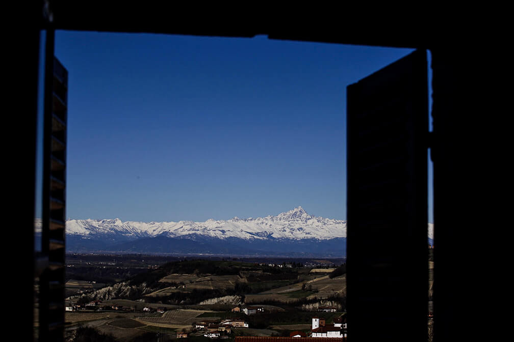 CP-1714_monforte_alba_barolo_elianne_fabiana_piemonte_langhe_unesco_property_project_unique_realestate (15)