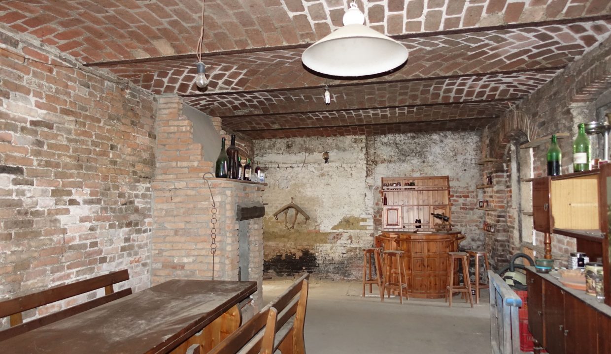 CP-1720_Canale_fabiana_elianne_unesco_roero_piemonte.jpg09972