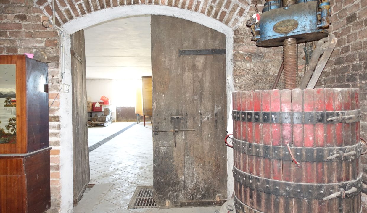 CP-1720_Canale_fabiana_elianne_unesco_roero_piemonte.jpg09974