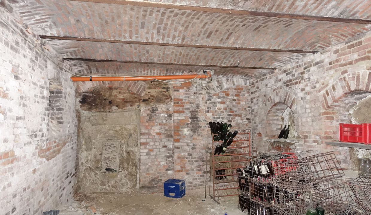 CP-1720_Canale_fabiana_elianne_unesco_roero_piemonte.jpg09979