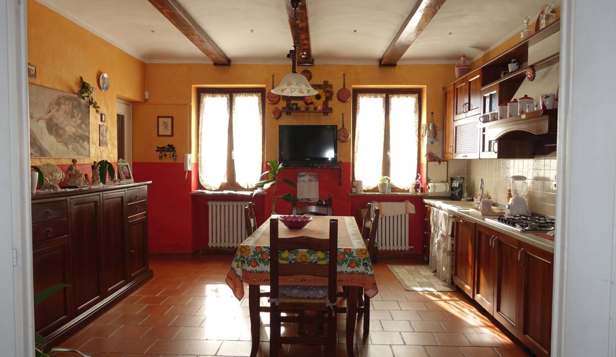 CP-1721_Canale_fabiana_elianne_unesco_roero_piemonte.jpg00087