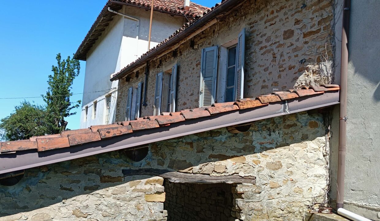 CC-1748_santostefanobelbo_caseinpiemonte_elianne_fabiana_cascina_piemonte_realestate_belbo (9)