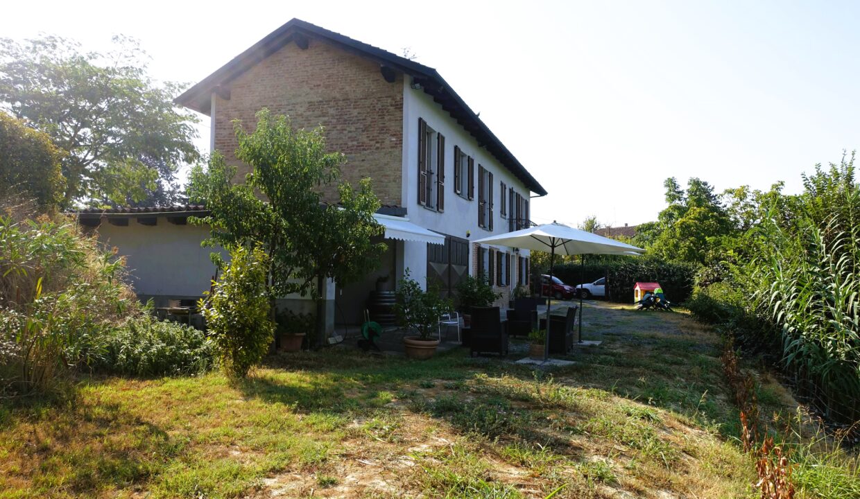case-in-piemonte-piedmont-properties-real-estate-eli-anne-fabiana (3)