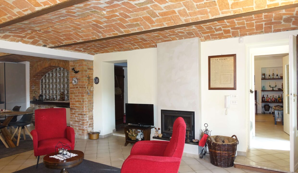 case-in-piemonte-piedmont-properties-real-estate-eli-anne-fabiana-1760 (6)