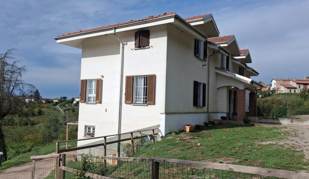 case-in-piemonte-piedmont-properties-real-estate-eli-anne-fabiana-1765 (4)